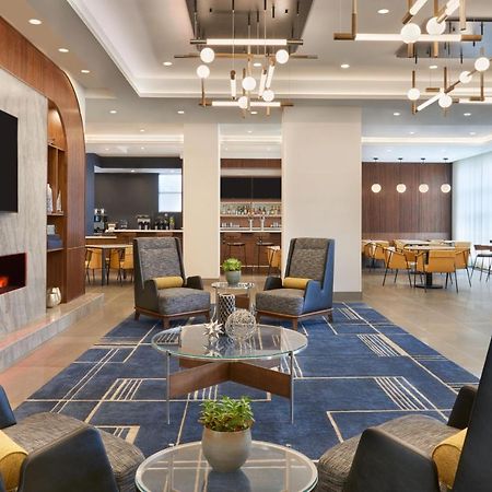Courtyard By Marriott Kitchener Hotell Exteriör bild
