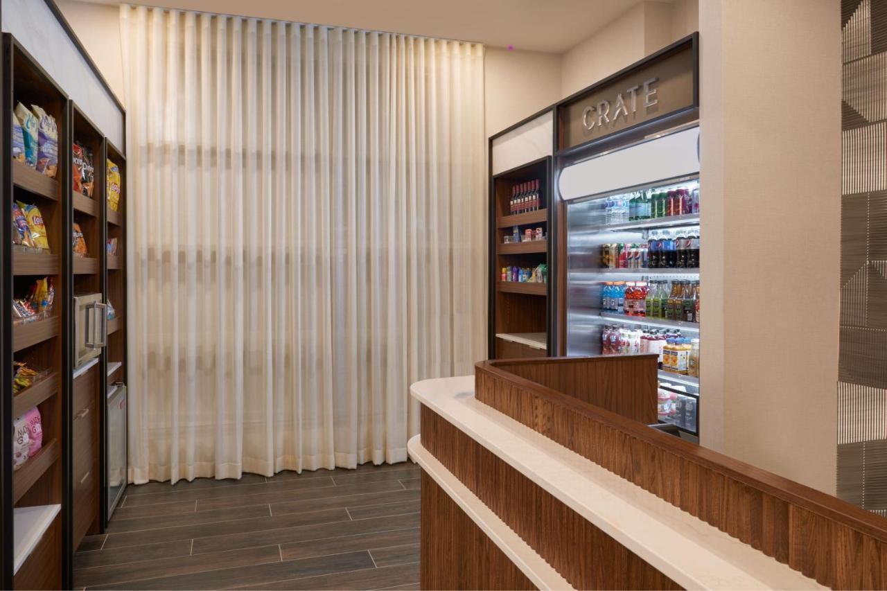 Courtyard By Marriott Kitchener Hotell Exteriör bild