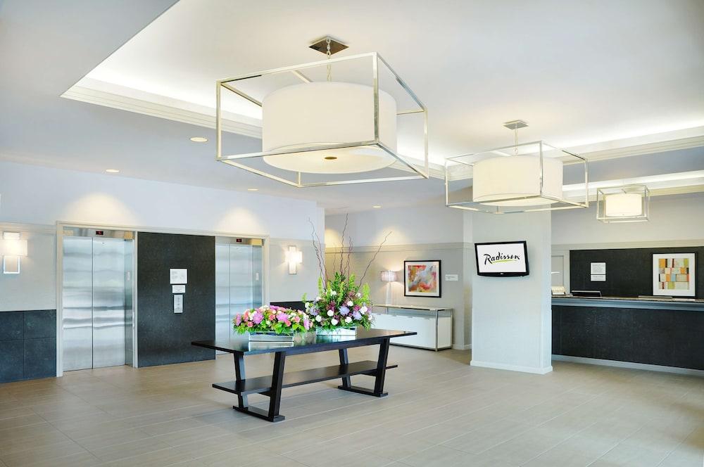 Courtyard By Marriott Kitchener Hotell Exteriör bild