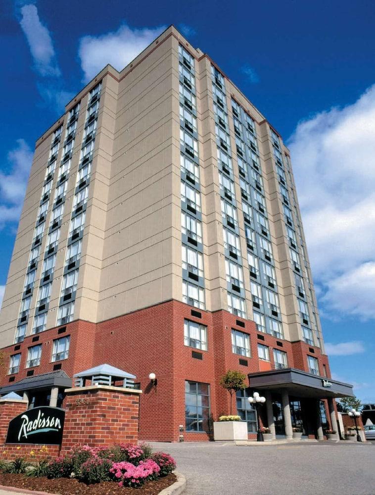 Courtyard By Marriott Kitchener Hotell Exteriör bild